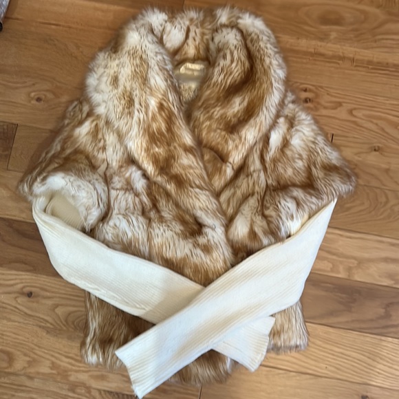 Sweater vest one piece fur - Picture 2 of 2